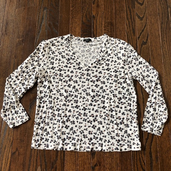 RAILS Women's M Sami Tee - White/Ivory Floral Snow Leopard/Cheetah Design - Picture 1 of 9